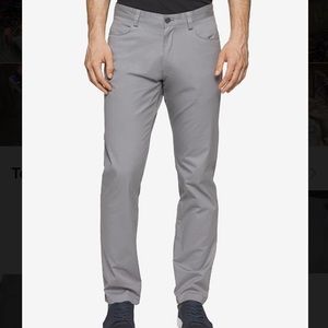Calvin Klein Men's Sateen Slim-Fit Stretch Pants